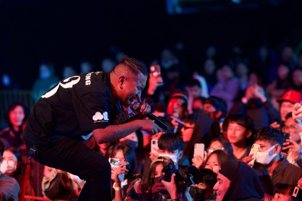 tnammy performing kun hai tu at pahari goat festival